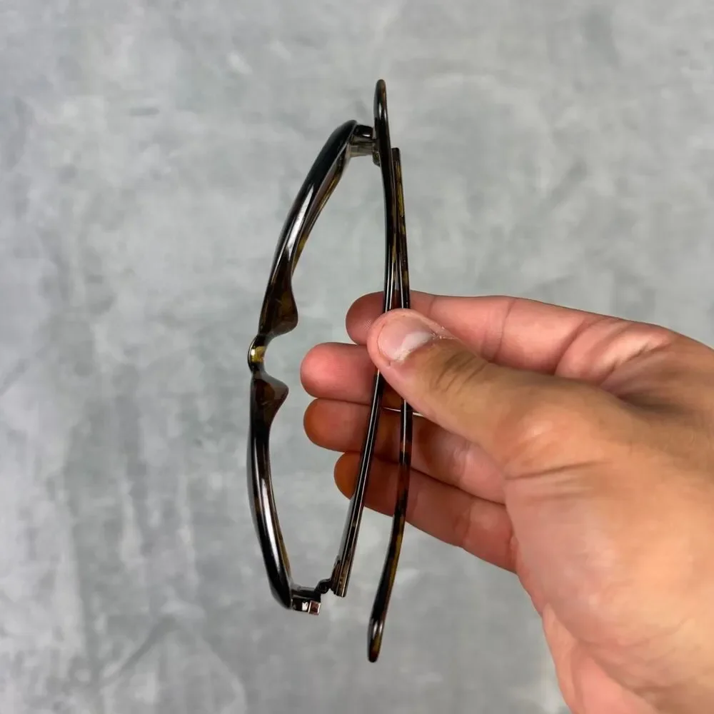 Unbranded Women's Brown and Black Sunglasses